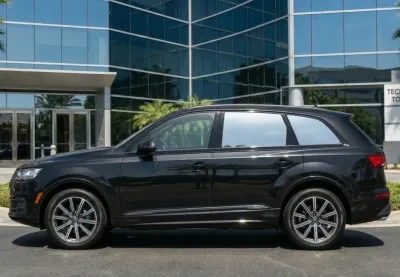 Tönungsfolien Dunkelschwarz 7% silber verspiegelt